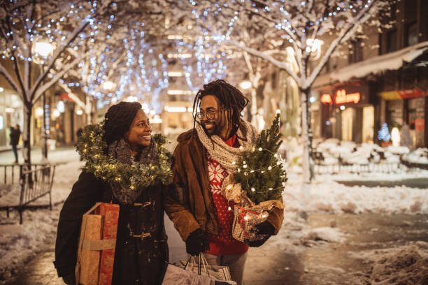 istock Holiday couple 1087506658