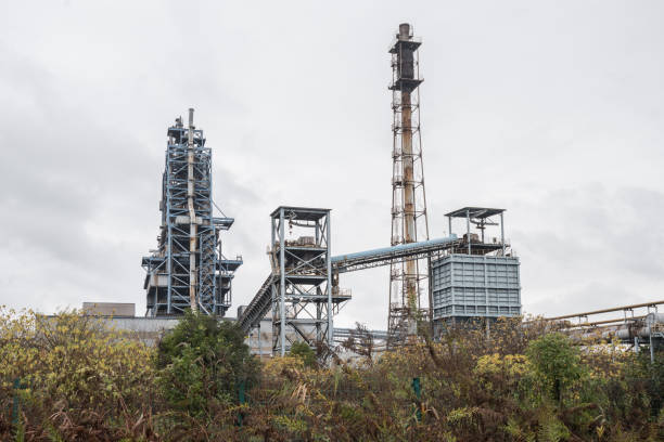 istock Industrial buildings in abandoned industrial site 1087546930
