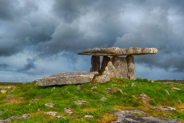 Poulnabrone Dolmen tomb, a prehistoric grave from the stone age at the Burren, Ireland.