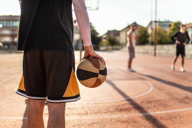 istock Starting Basketball Game 1087581070