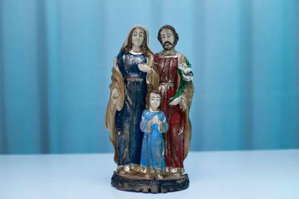 Photo of Statue of the image of holy family - Holy Trinity