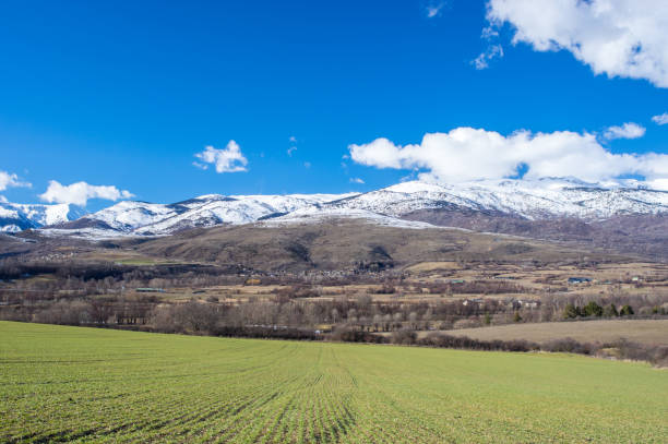 Blue sky and field lines in Pyrenees, Girona, Catalonia, Spain llivia stock pictures, royalty-free photos & images