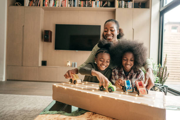 istock Mom and siblings in the kitchen 1087664624