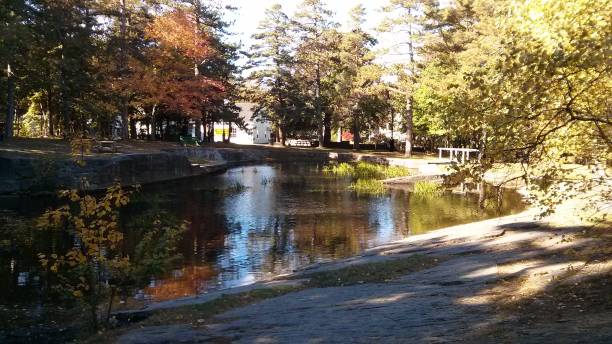 istock Walking Tours in Canada 13 1087668484