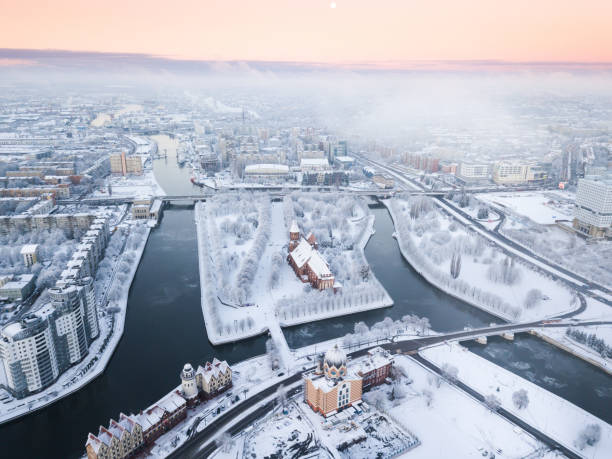 istock Aerial: Cityscape of Kaliningrad 1087772398