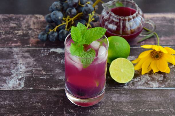 Grape Lime Mint Erfrischungsgetränk – Foto