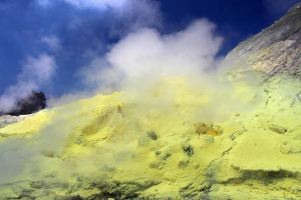 istock White Island- Sulfur Fumarole 1087875594