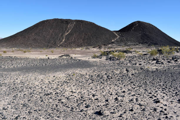 istock Amboy Crater on a Sunny Day 1088047026