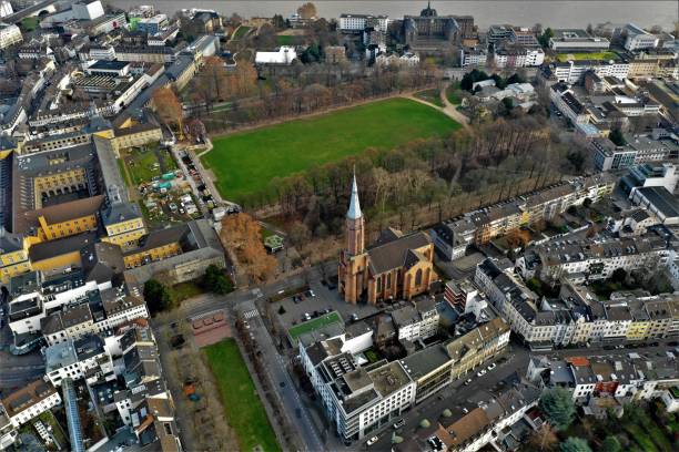 istock Hofgarten in Bonn from the air 1088102718