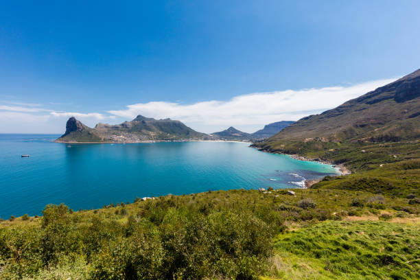 hout bay près de cape town, south africa - panoramic landscape south africa cape town photos et images de collection