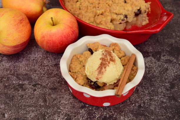 istock Apple crumble dessert with cinnamon and vanilla ice cream 1088189050
