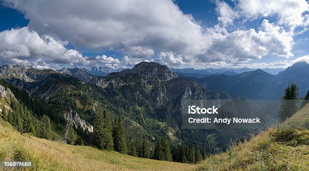 Photo libre de droit de Vue Panoramique Sur Les Alpes banque d'images et plus d'images libres de droit de Allgäu - Allgäu, Alpes bavaroises, Alpes de l'Allgaü