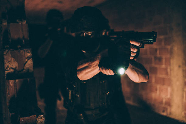 istock SWAT in mission 1088226438