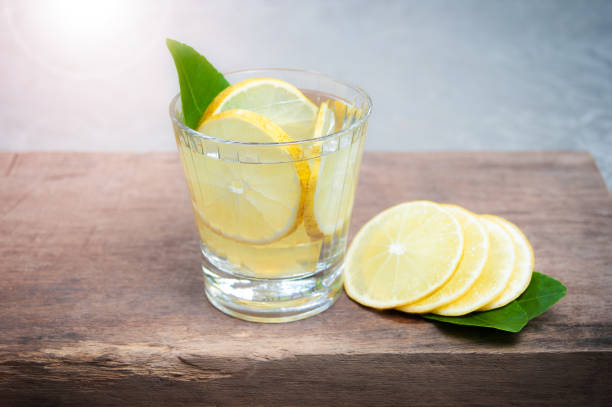 istock Alcoholic drink of gin tonic cocktail with lemon 1088271766