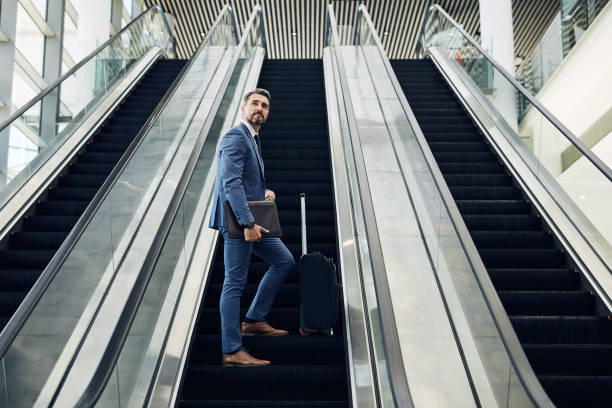 istock Please proceed to the boarding gates 1088395970