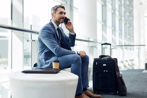 istock When opportunity rings he takes the call 1088398962
