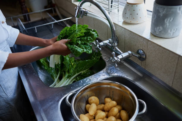 istock Clean eating starts with clean food 1088406026