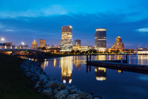 istock Panorama of Milwaukee at night 1088437546