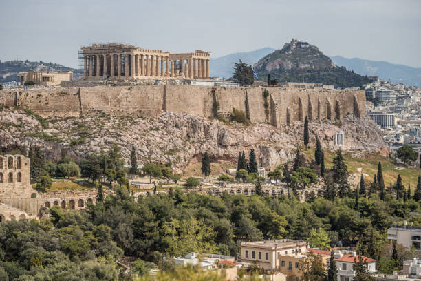 афинский акрополь - nike стоковые фото и изображения