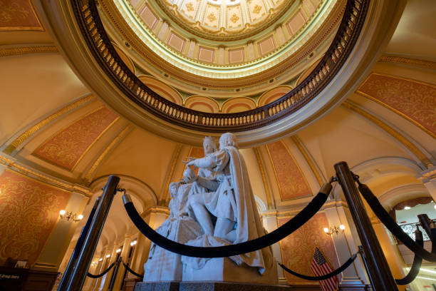 istock California Capitol Rotunda in Sacramento 1088759002