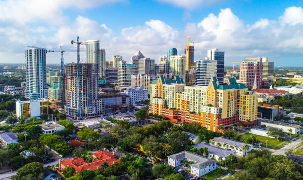 centrum fort lauderdale floryda - fort lauderdale zdjęcia i obrazy z banku zdjęć