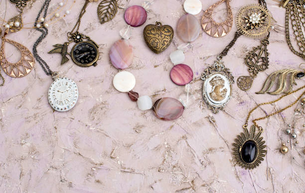 istock set women's jewelry 1088807892