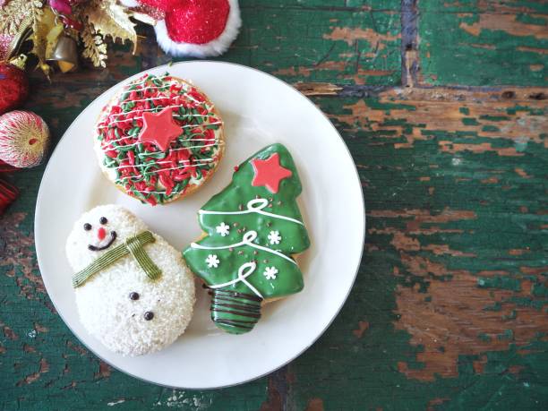 istock Donut and christmas decorations 1088812166