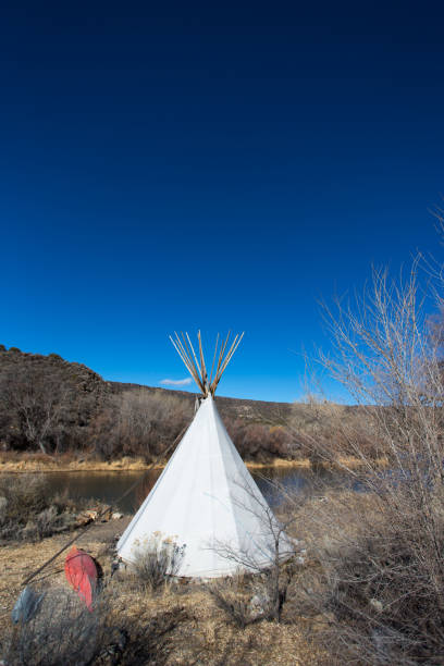 istock Pilar, NM: Teepee on the Rio Grande River in Winter 1088840716