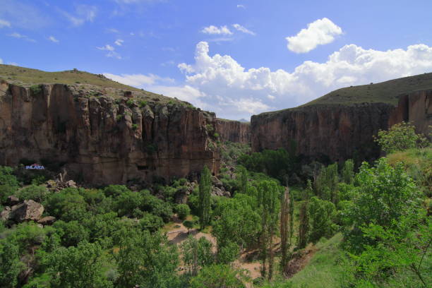 regione della cappadocia, valle di ihlara. turchia - ihlara valley foto e immagini stock