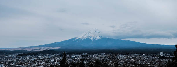 istock Panorama of Fuji mountain 1088847614