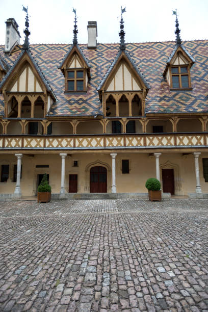 istock Famous Hospice in Beaune, France 1088901070
