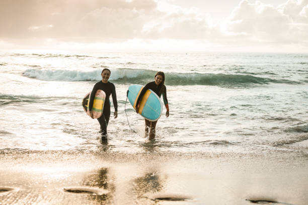 istock Sun beach summer and waves - perfect for surfing 1088972642