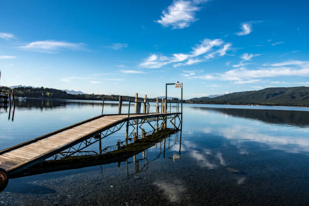 istock Southern Alps Mountains Reflection at Te Anau Downs 1088999596