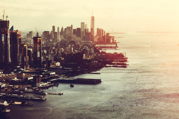 istock Beautiful New York City Skyline At Sunset 1089045630