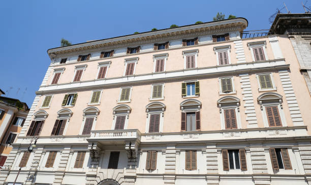 istock Facade of a Building in Rome, Italy 1089089120