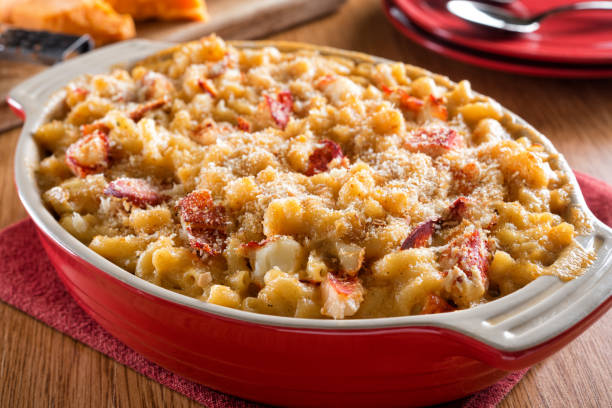istock Lobster Macaroni and Cheese 1089107242