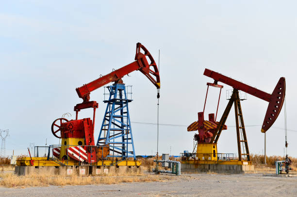 istock The oil pump 1089181924