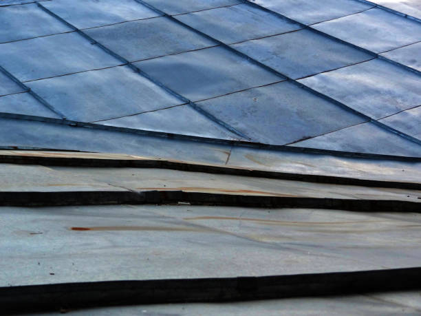 istock Detail of a Metallic Rooftop 1089295114