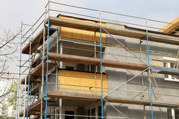 istock Residential home with professional thermal insulation / facade insolution 1089352230