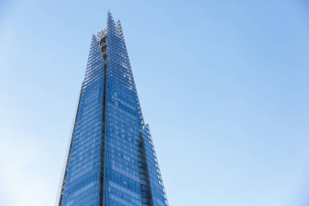 wieżowiec shard w londynie, wielka brytania - shard zdjęcia i obrazy z banku zdjęć