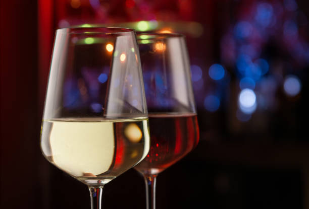istock Two wineglasses in modern restaurant 1089364406
