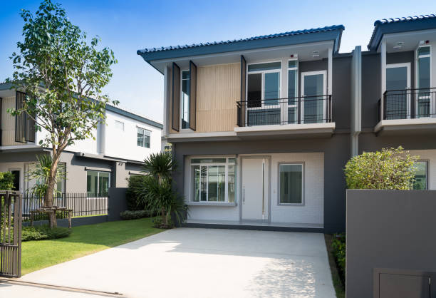 istock New house for sale or rent. 1089392612
