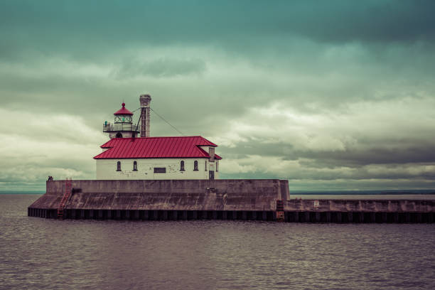 istock Lake Superior Breakwater Lighthouse 1089453408