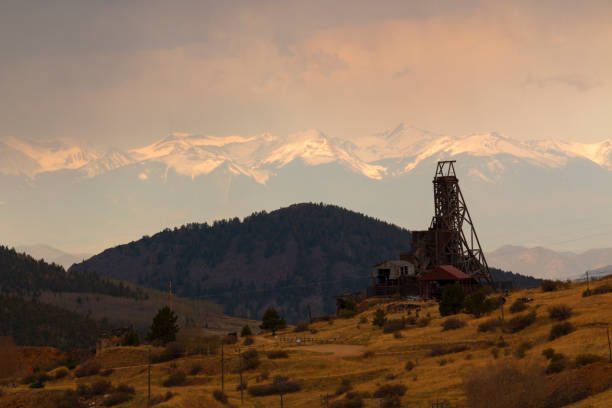istock Vindicator Gold Mine Victor Colorado 1089481884