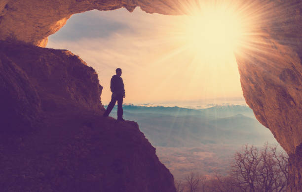 istock A man in mainsails and caves, sunset 1089506026