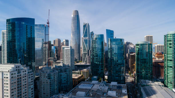 a vista aérea de downtown san francisco, califórnia - cityscape san francisco county city office building - fotografias e filmes do acervo