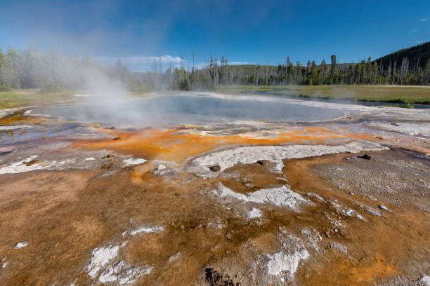 istock Colorful Hot Springs in Biscuit Basin 1089567390