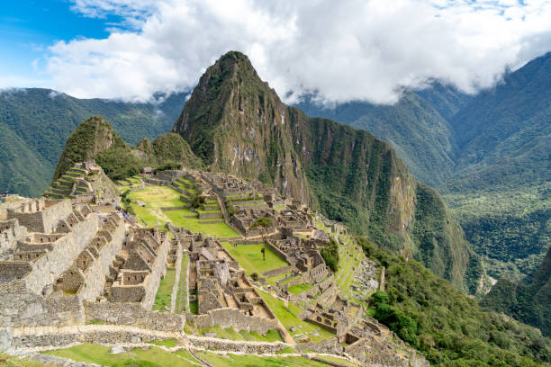istock Machu Picchu In Peru 1089598158