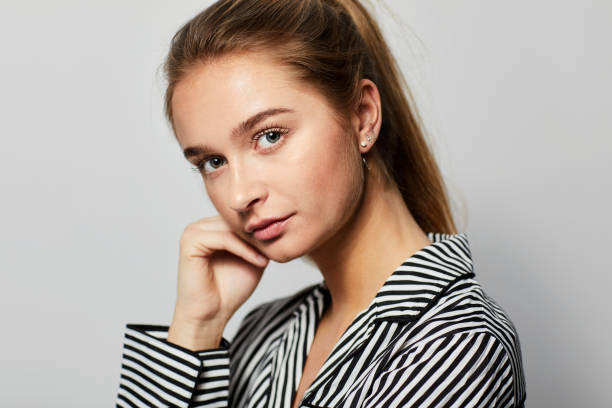istock Pretty young woman 1089641858