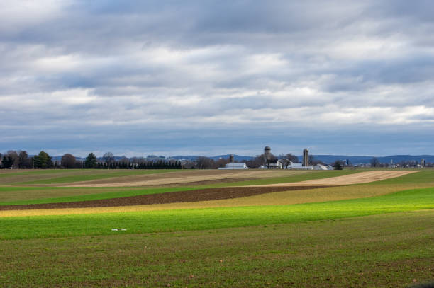 istock Beautiful Rolling Farmland of Lancaster County 1089722806